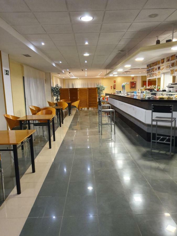 Hotel Lisboa Castrillo de la Guareña Zewnętrze zdjęcie